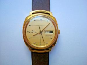 Fortis True Line Men's Automatic Watch with Day Date