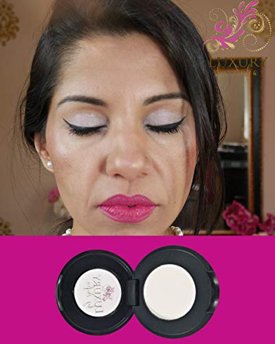 Sofia's Organic Pearl Eyeshadow - Luxurious and Long-Lasting