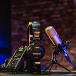 TASCAM TH-02 Studio Monitor Headphones, Wired