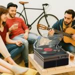 Boytone Vintage Turntable with Stereo Speakers Bundle