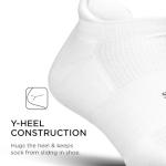 Feetures High-Performance Max Cushion Ankle Socks - White