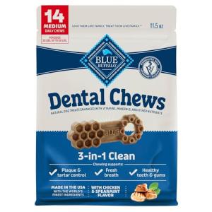 Blue Buffalo Medium Dental Chews for Dogs, Daily Dental Care Dog Treats Made in The USA with Natural Ingredients, Chicken & Spearmint (14 Count)
