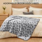 Cozy Fluffy Dog Blanket for All Sizes