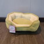 Xuhedoya Sofas For Pets, Soft Plush Pet Bed for Cats & Small Dogs, Heart-Shaped Washable Pet Sofa Bed with Cozy Fleece Lining, Anti-Slip Bottom