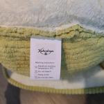 Xuhedoya Sofas For Pets, Soft Plush Pet Bed for Cats & Small Dogs, Heart-Shaped Washable Pet Sofa Bed with Cozy Fleece Lining, Anti-Slip Bottom