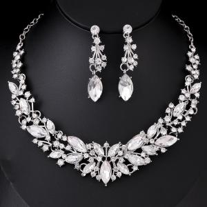 Elegant White Crystal Jewelry Set for Women