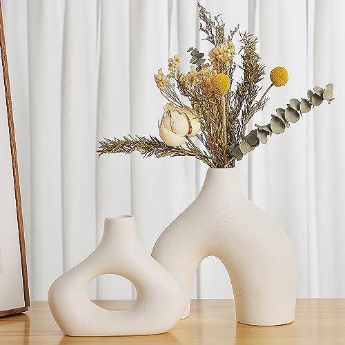 Set of 2 White Ceramic Minimalist Vases