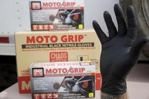 CHAOS Moto Grip Large Black Nitrile Gloves (100)