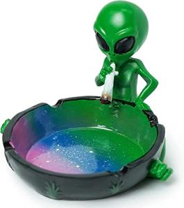 Alien Design Multicolor Smoking Ashtray by EASICOZI