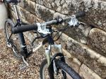 Ibis Mojo Hardtail Mountain Bike 18.5” Shimano XT 9spd Rare Moron Steel Tubing