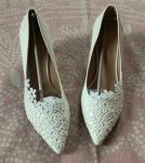 White Floral Lace Wedding Pumps for Women Size 9