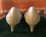 White Floral Lace Wedding Pumps for Women Size 9