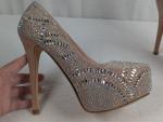 De Blossom Collection Women's Formal Heels Size 8