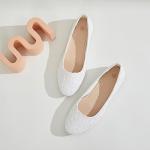 Comfortable White Round Toe Lace Ballet Flats