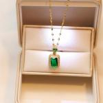 Elegant 3-piece Jewelry Set – Emerald Ring, Necklace & Earrings for Weddings