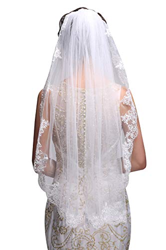 Vintage Lace Bridal Veil with Comb, Ivory 39