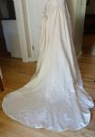 NWT $599 DAVID’S BRIDAL Champaign Beaded Pleated Sleeveless Wedding Dress – Sz 4