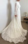 UNWORN Wedding Dress Traditional High Neck Lace Ivory Bride Women / NEW