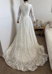 UNWORN Wedding Dress Traditional High Neck Lace Ivory Bride Women / NEW