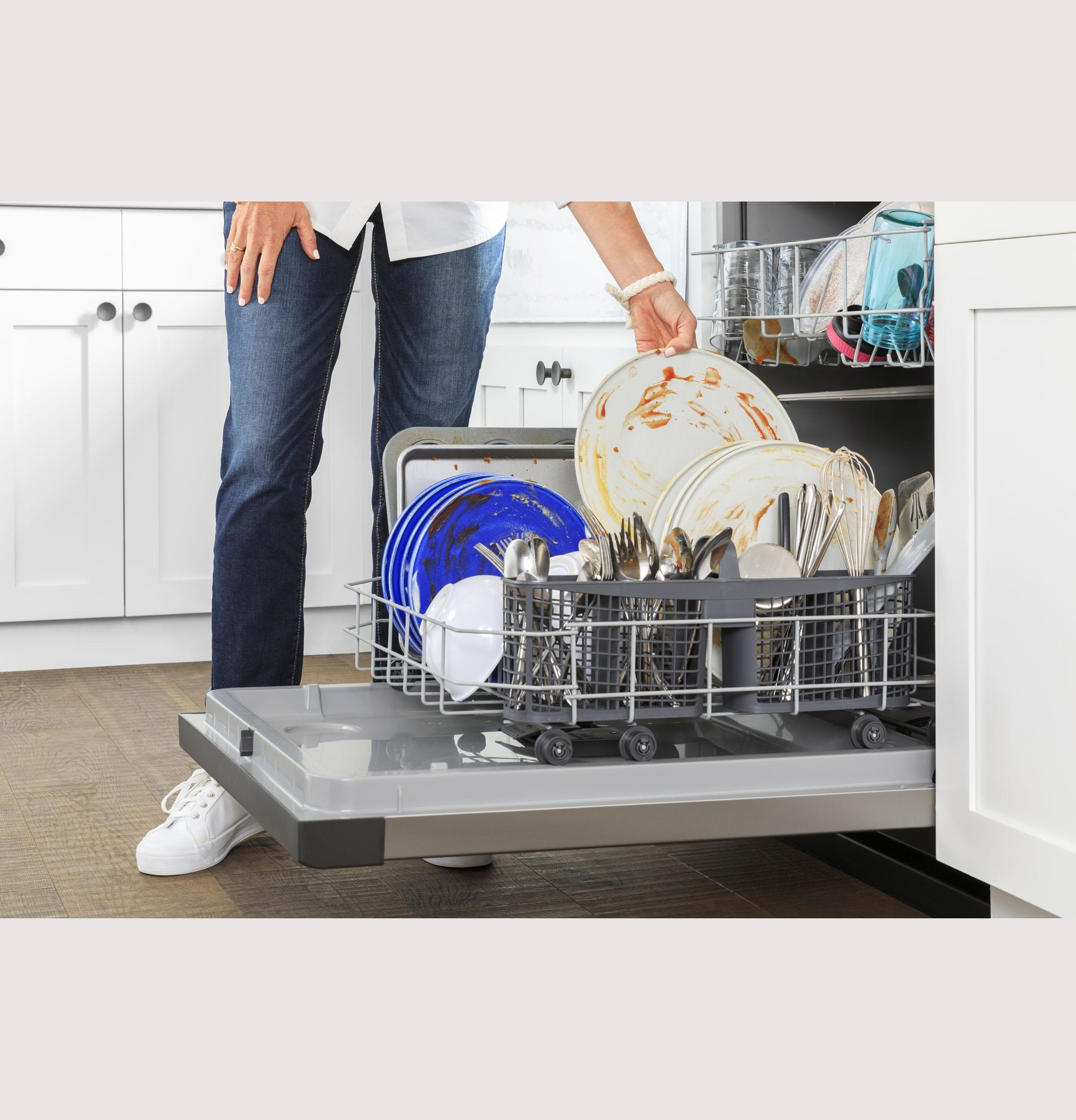GE® Front Control Dishwasher