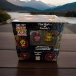 Five Nights at Freddy’s Mystery Pocket Pop Display Case Keychain Fredbear FNaF
