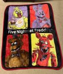 Five Nights at Freddy 's Light Weight Throw/Blanket