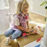 Melissa & Doug Examine and Treat Pet Vet Play Set, 24-Piece Animal Doctor Playset with Dog & Cat Plushies, Pet Doctor Kit & Accessories, Preschool Toys for Girls & Boys Ages 3+