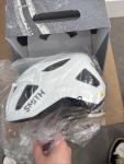 Smith Signal MIPS Road Bike Helmet - White
