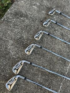 TaylorMade R7 Iron Set Right-Handed 5-AW