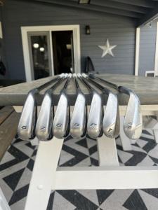 TaylorMade SpeedBlade 6-AW Irons Set Right-Handed