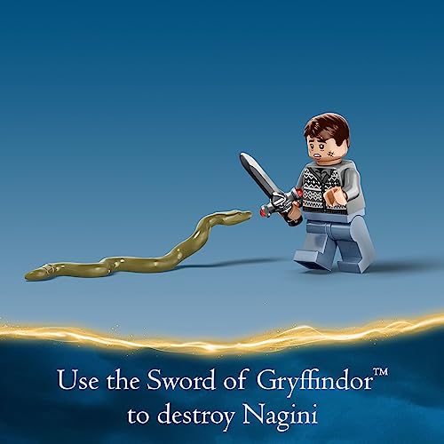 Harry Potter Battle of Hogwarts LEGO Set