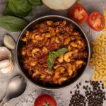 Wayfayrer Camping Food 300g Ready to Eat, Hot or Cold, Meal Pouch | Duke of Edinburgh Recommended Kit | Camping, Hiking, Fishing and Outdoor Adventures (Pasta Bolognese)