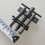 KATSU Two Jaw Gear Bearing Puller 3 Inch 75mm, Thin Claws Carbon Steel Mini Arm Puller Removal Hand Tool for Car Motorcycle Auto Reparing 450490