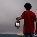 HomeLife Nebraska LED Storm Lamp with 15 Bright LED's / Carry Handle / Weatherproof Design / Variable Dimmer Settings / Energy Saving / Battery Operated - D1201CP - Copper