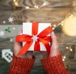 200 Pcs Mini Christmas Decorations Set