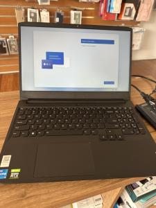 Lenovo IdeaPad 3i 15.6" Gaming Laptop - Intel i5