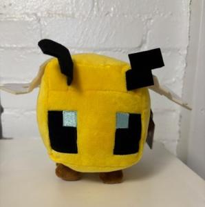 Minecraft Bee 6" Plush Toy by Mattel