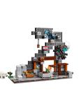 Lego Minecraft Classic Mineral Pickaxe Building Set
