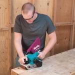 Makita 240V 100mm Cordless Belt Sander