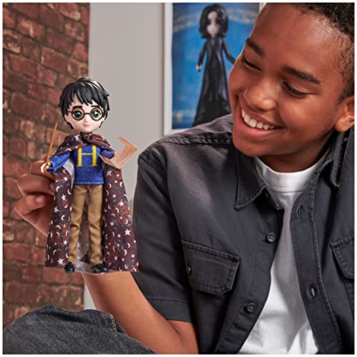 Harry Potter Doll Gift Set with Invisibility Cloak
