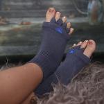 Happy Feet Alignment Socks with Toe Separators - Charcoal