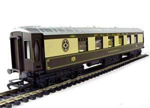 Hornby RailRoad Pullman Parlour 00 Gauge Coach