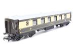 Hornby RailRoad Pullman Parlour 00 Gauge Coach