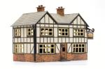 Dapol Kitmaster Country Inn OO Gauge Model