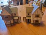 Set of Six 00 Gauge Residential Buildings