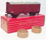 Hornby Dublo 00 Gauge Passenger Fruit Van
