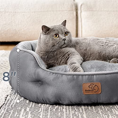 Cozy Round Cat Bed for Small Pets