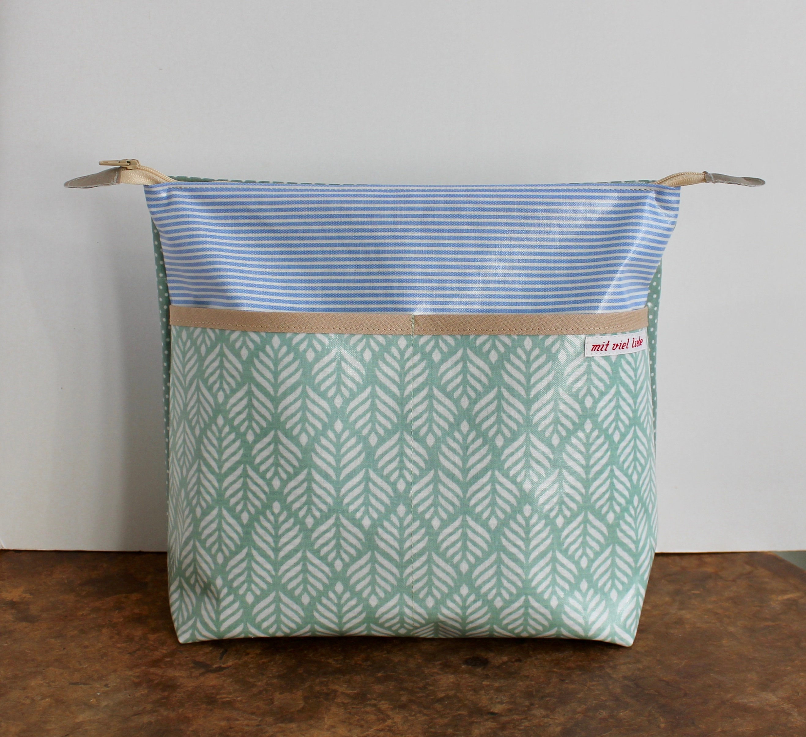 Large Washable Oilcloth Travel Cosmetic Bag