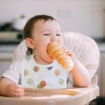 GLLQUEN BABY Muslin Drool Bibs for Boys Girls 8 Pack, Adjustable Baby Bibs for Drooling and Teething, Soft Cotton Baby Bandana Bib for Newborn Feeding Essentials (Circus)