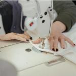 6PCS 9.8" x 9.8"(25 * 25CM) Quilting Fat Quarters Fabric Bundles, for Sewing Crafting,Print Floral Striped Polka Dot 100% Cotton Gingham Fabric (Strawberry, 25 * 25cm)